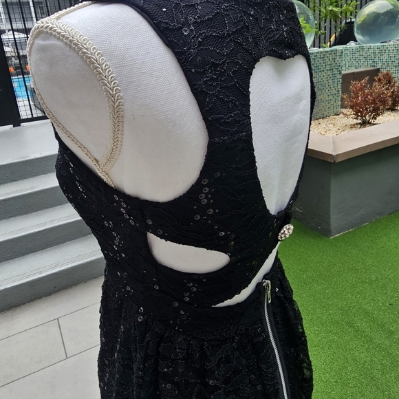 Honey + Rosie ✦ Sequin Cutout Mini ✦ Crystal Heart Back ✦ Size 5 ✦ EUC - Picture 6 of 16